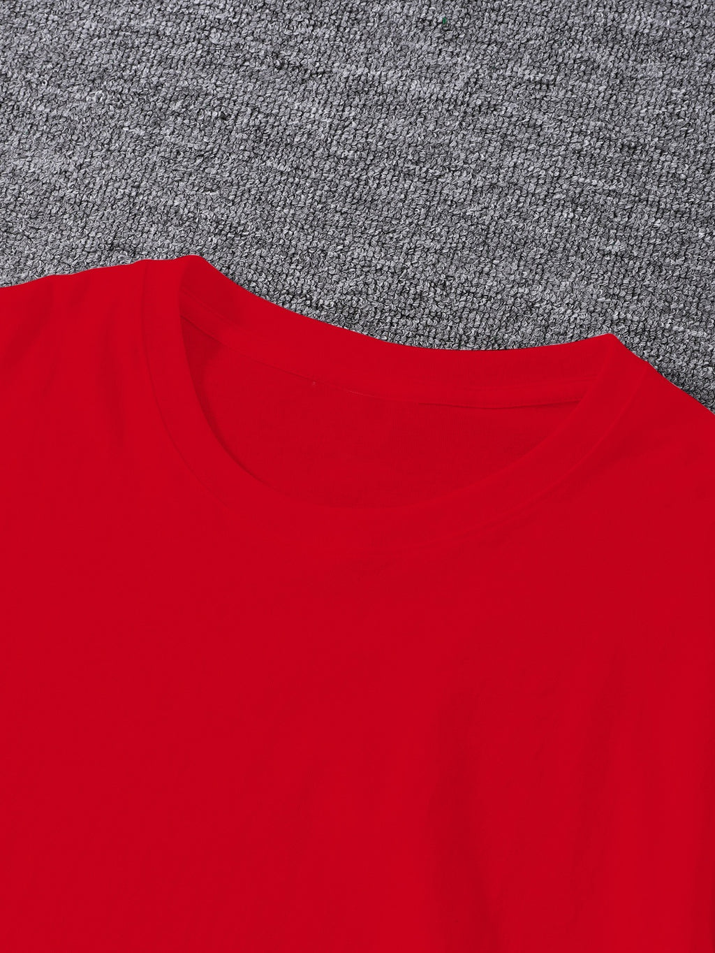 Warner Bros. Official New Academic Style Men's Short-Sleeve T-Shirt, Featuring a Unique Dark Graffiti Clown Design with "JOKER" Text, a Creative and Niche Print That's Hard to Replicate. Made from Comfortable, Breathable, and Skin-friendly Fabric - Red