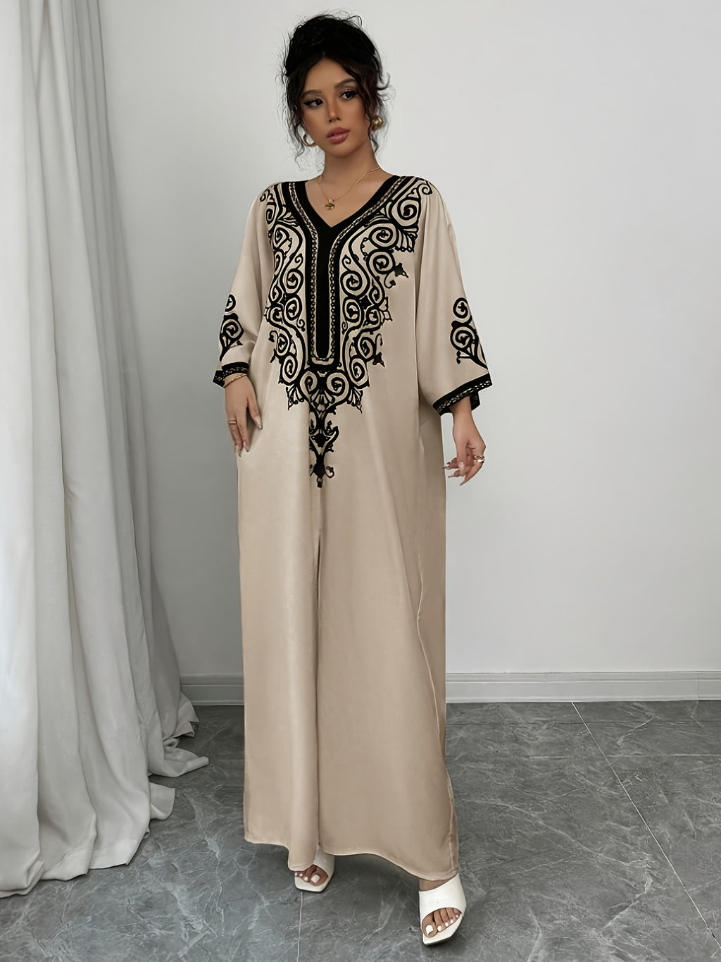 DJ0416020 Middle East Special V-Neck Positioning Print Elegant Long Dress Abaya - Apricot