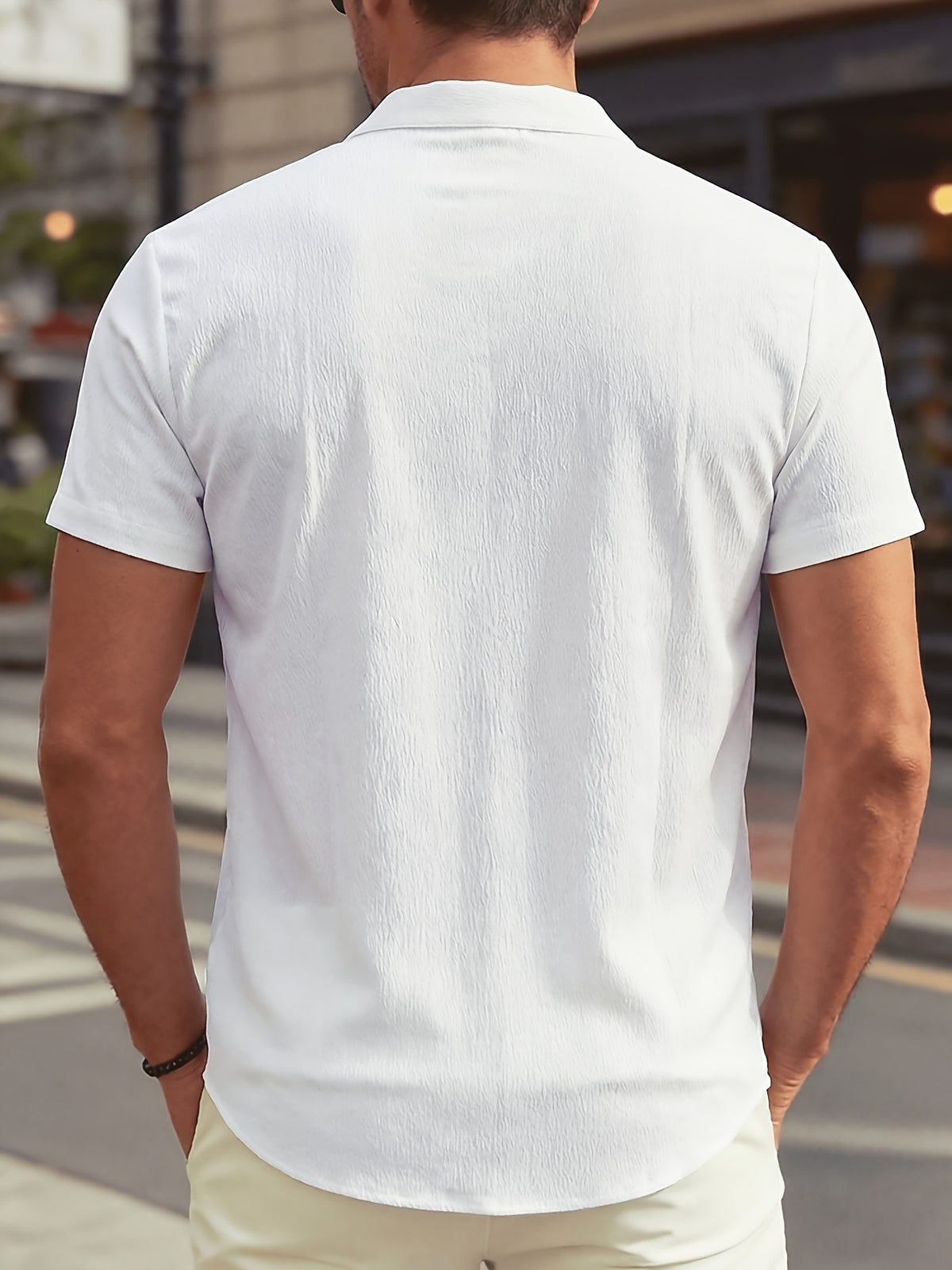 New Summer Men's Thin Stand Collar Casual Shirt, Solid Color Short Sleeve Business Fashion Button-Up Shirt for Muscular Men, Stylish Short Sleeve Design Suitable for Casual and Office Wear - White