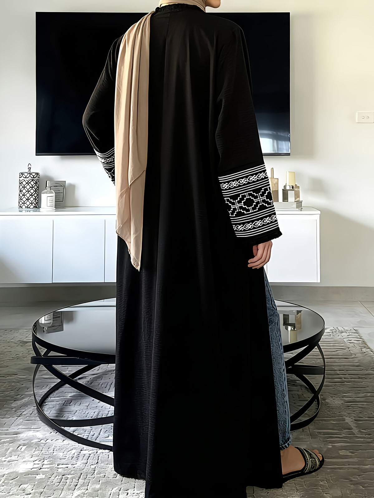 Black Long Cardigan for Women with Ethnic-Style Embroidered Cuffs, Perfect for a Casual And Relaxed Look, Suitable for Commuting, Shopping, Or Vacationing. Ideal for Eid Al-Fitr, Eid Al-Adha, Ramadan, And Other Festive Occasions - Black