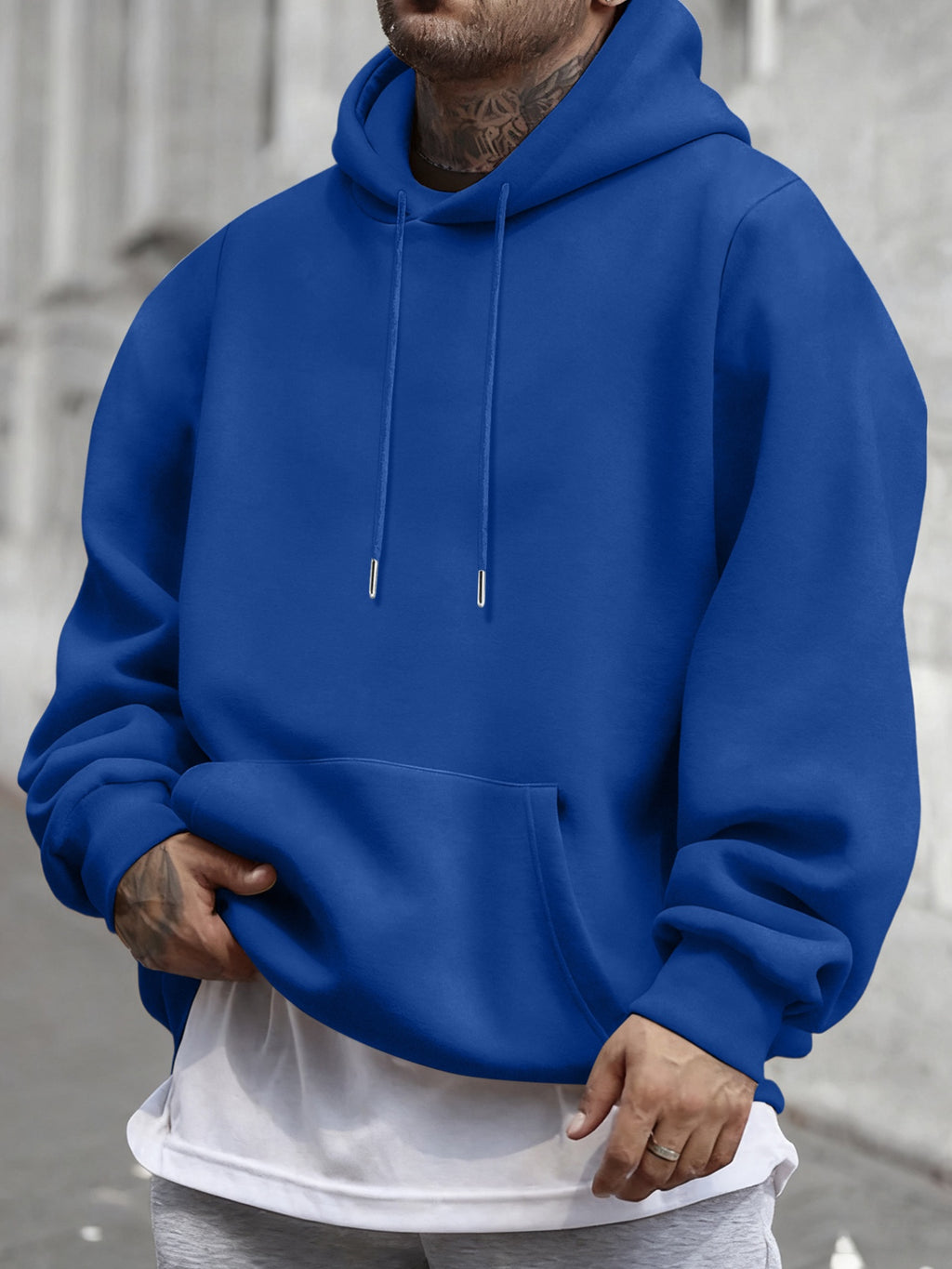 [Christmas Big ] Autumn Winter Men'S Warm Comfortable Hoodie, Y2K Graffiti Trendy Sweatshirt, Classic Practical Kangaroo Pockets, Retro Hip-Hop Street Style Men'S Casual Top, High Comfort Warm Fabric - Royal Blue