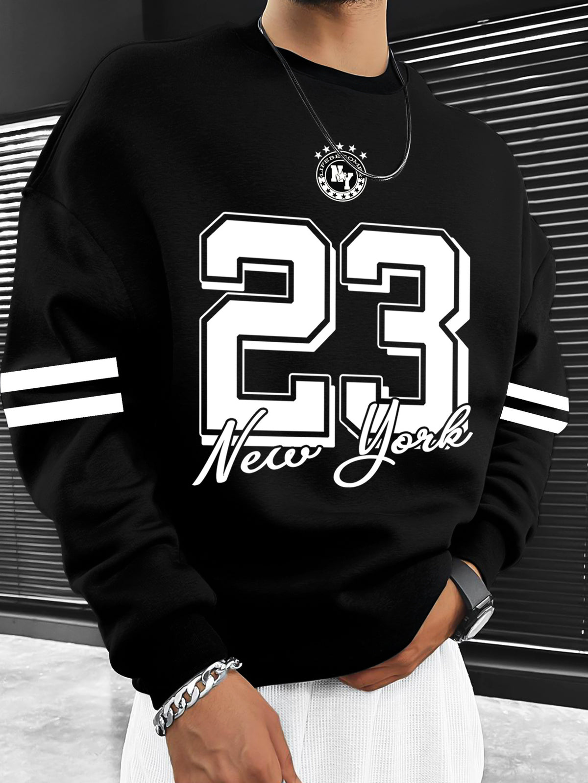 New York 23 American Sport Crewneck Sweatshirt" Vintage College Style Top! A Must-have for American Sport Vintage Enthusiasts, Perfect for Daily Commutes and Light Social Occasions - Black