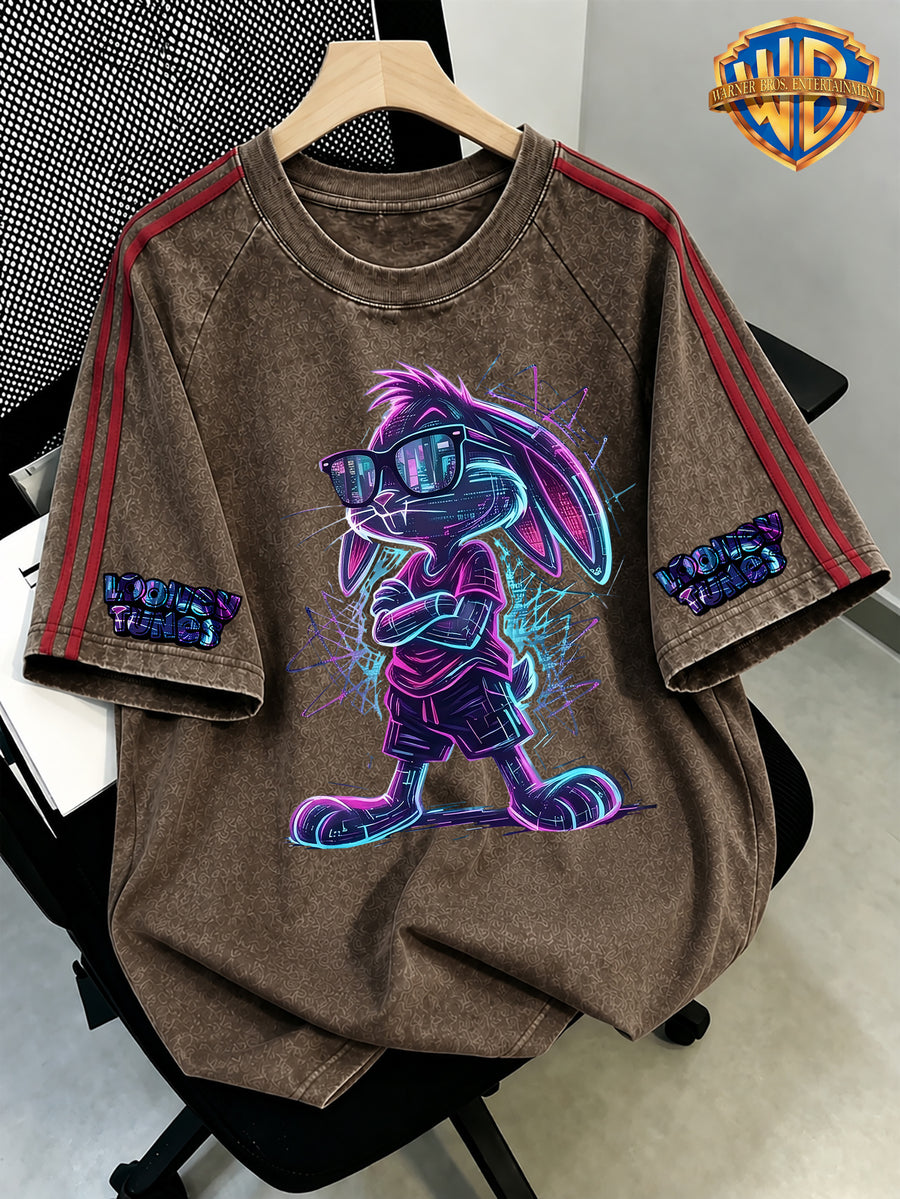 WB Warner Bros. Official License, Retro Neon Distressed Style Happy Rabbit And Rooster Trendy Pattern Design, Men'S Washed Distressed Off-Shoulder Short Sleeve T-Shirt, Loose Retro Streetwear Fit - Coffee Color