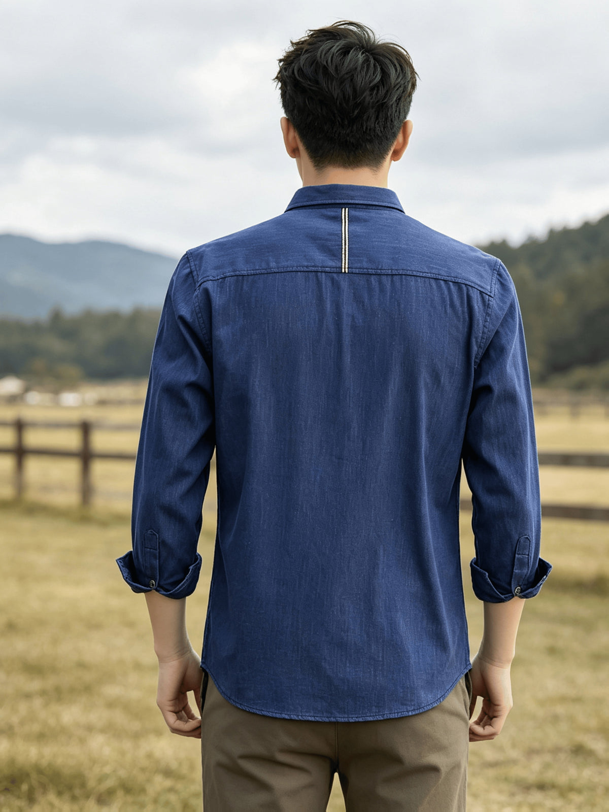 Men's Casual Long-Sleeve Shirt with Lapel and Faux Pocket Design, Slim Fit for a Slimming Look, Durable and Wrinkle-Resistant for Daily Outdoor Casual Wear, Business-Casual Solid Color Shirt - Dark Blue