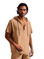 2pcs Men'S Linen Blend Short Sleeve Hooded Henley Shirt, Casual Half-Button Drawstring Hooded Top, Lightweight Breathable Wrinkle-Resistant Summer Beach Shirt, Loose V-Neck Linen Hooded T-Shirt, Suitable for Vacation, Casual Wear - Brown + Light White