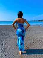 2025 New Style Dress for Women, Featuring a Blue Gradient Floral Print, Sleeveless Design, Long Beach Dress, Perfect for a Sexy Vacation - Blue