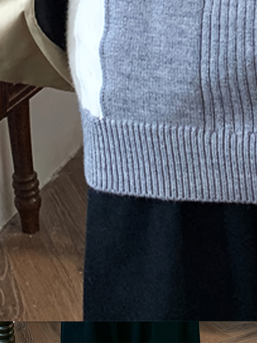 Young Men'S Semi High Neck Multi-Color Spliced Knit Sweater, Autumn And Winter New Warm Sweater, Fashionable And Casual Versatile - Grey