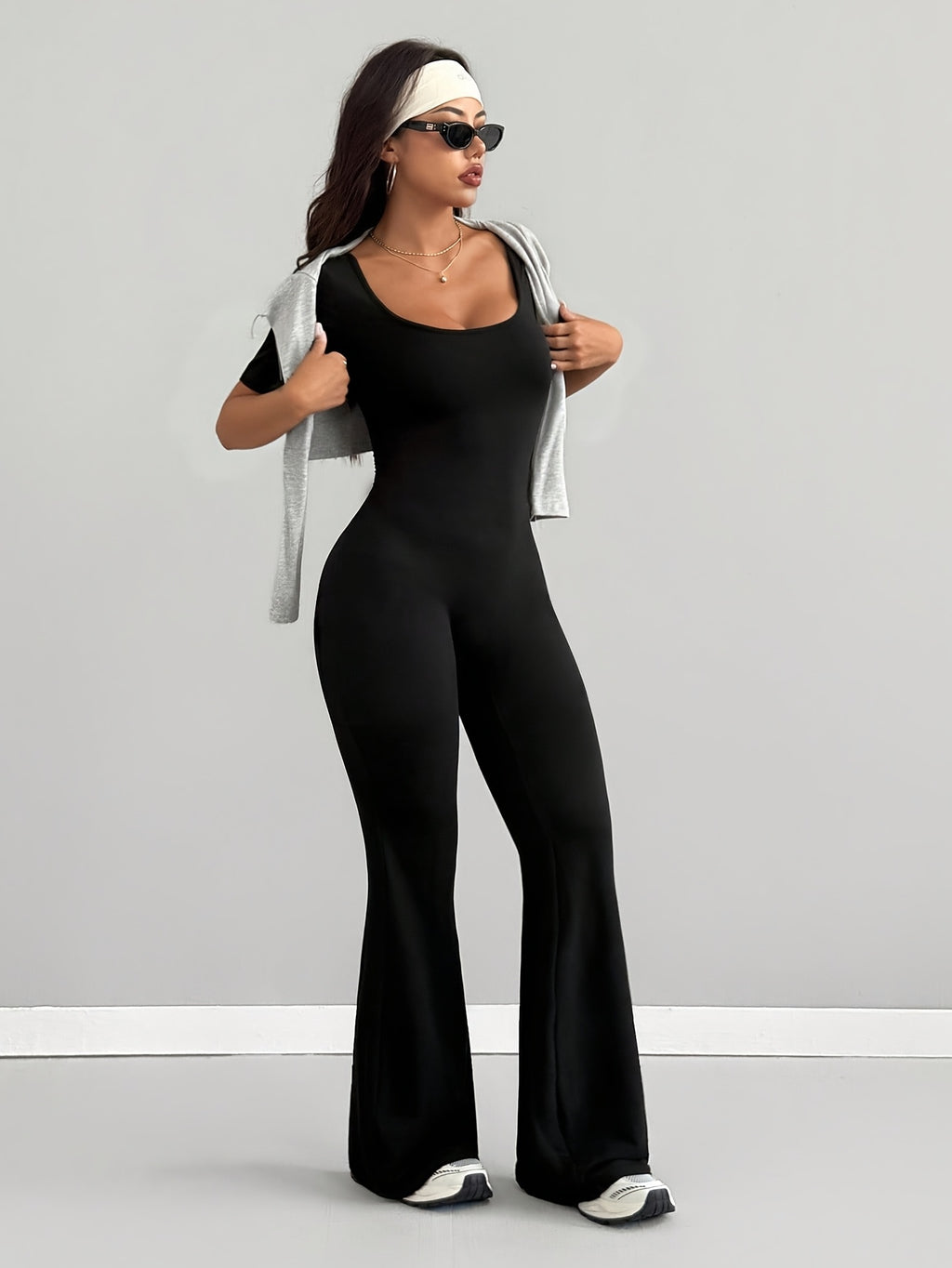 Women'S Jumpsuit, Spring Summer Casual Style, U-Neck Design, Fashionable Sexy And Comfortable, Slim Fit Versatile, Suitable for Outdoor, Commuting, Millennial Style, American Style, Chic Style, Beach Parties, Countryside Vacations - Black