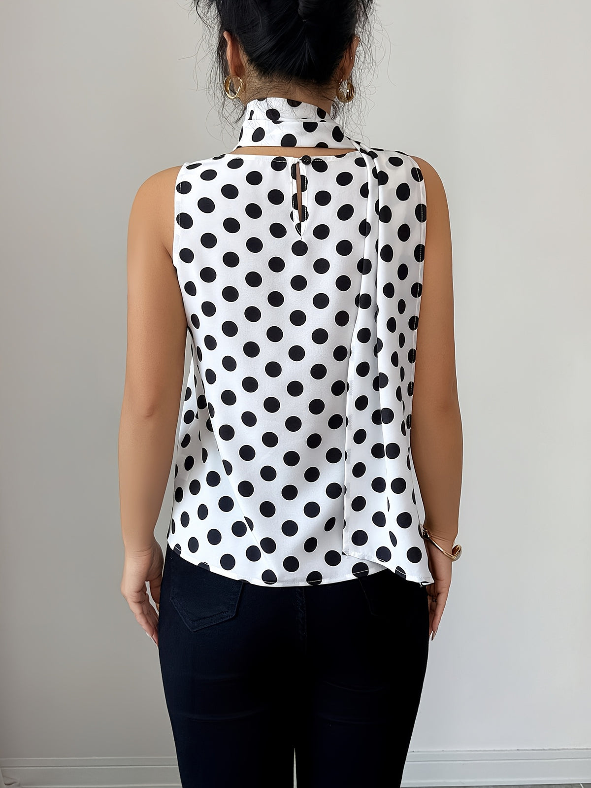 Women's Fashion French-Style Lace-Up Sleeveless Shirt, Casual Color-Block Polka Dot Top - White