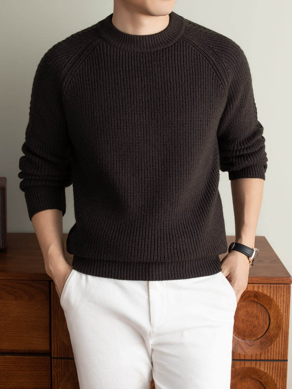 Winter New Round Neck Long Sleeve Thick Warm Men'S Sweater Off-Shoulder Style All-Match Casual Knit Top, Easy And Cool Base Layer Men'S Top, Comfortable And Breathable, Skin-Friendly Cold-Proof Pullover Clothing HF1193 - Coffee Brown
