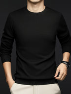 Men's Basic Crewneck Knit Sweater, a Versatile Collar Style That Never Goes Wrong in Business-casual Settings. It Doesn't Cling to the Body or Look Bulky, and Maintains a Neat Fit Even After Long Hours of Commuting Wear - Black