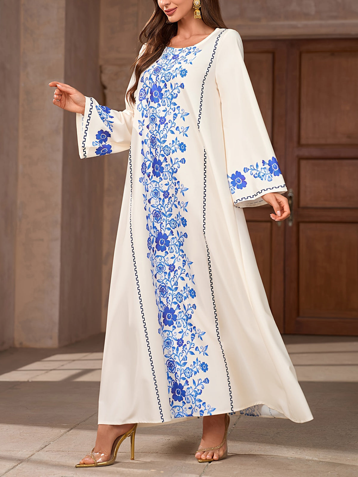 New Women'S A-Line Long-Sleeve Dress with a Round Neck Featuring Floral Prints Inspired by Middle Eastern And Western Spring And Summer Styles, Perfect for a Relaxed And Elegant Bohemian Look During Holidays And Everyday Wear - White