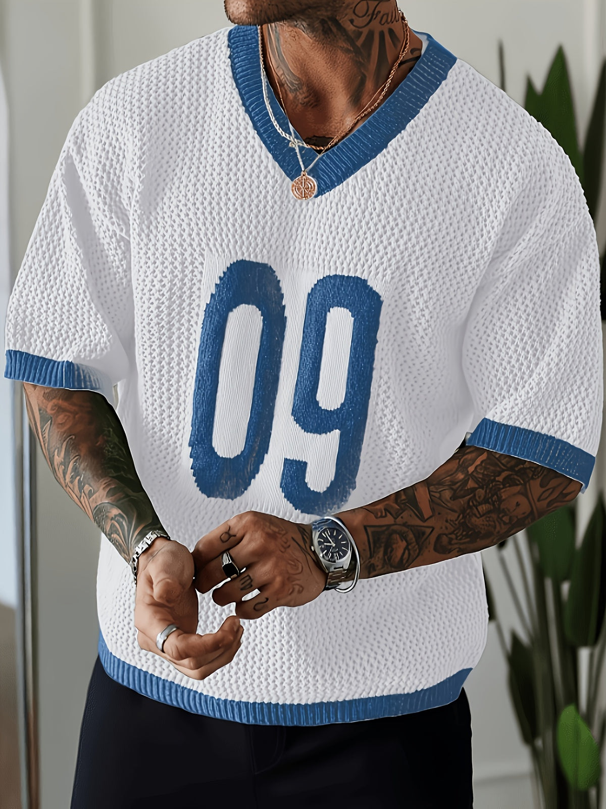 Men's Trendy Spring/summer Sporty Casual Knit Top, V-neck Color-blocked Number Design Loose Knit Pullover, Suitable for Sports and Fitness, Casual and Versatile. - White