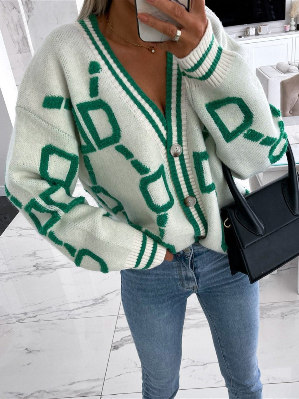 Western And American Autumn Winter New Plush Patchwork Contrast Color Sweater Cardigan Coat - White
