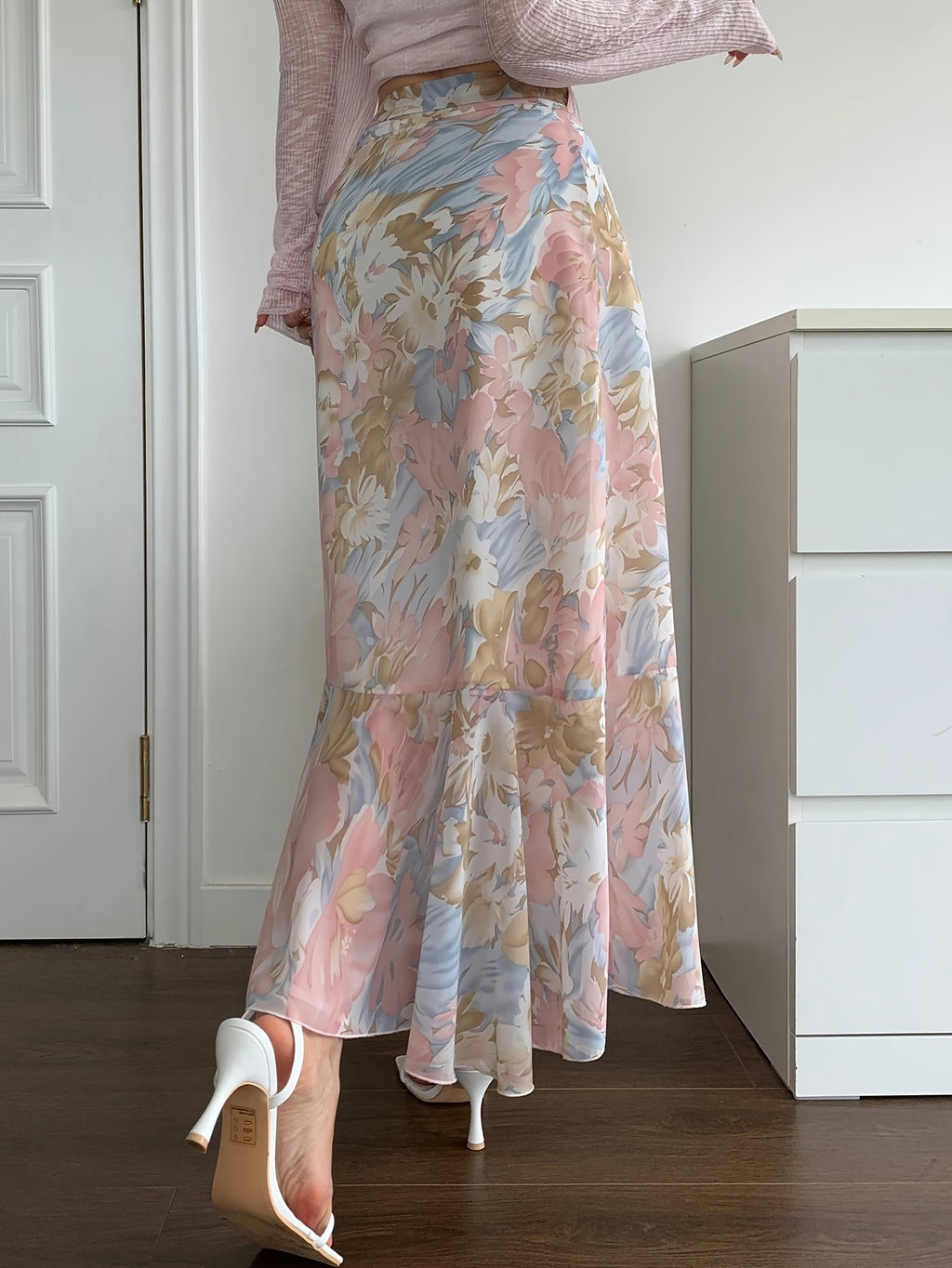 Women'S Elegant Snowflake Print Chiffon Ruffle Hem A-Line Dress, Summer, Back to Season Outfit - Multicolor