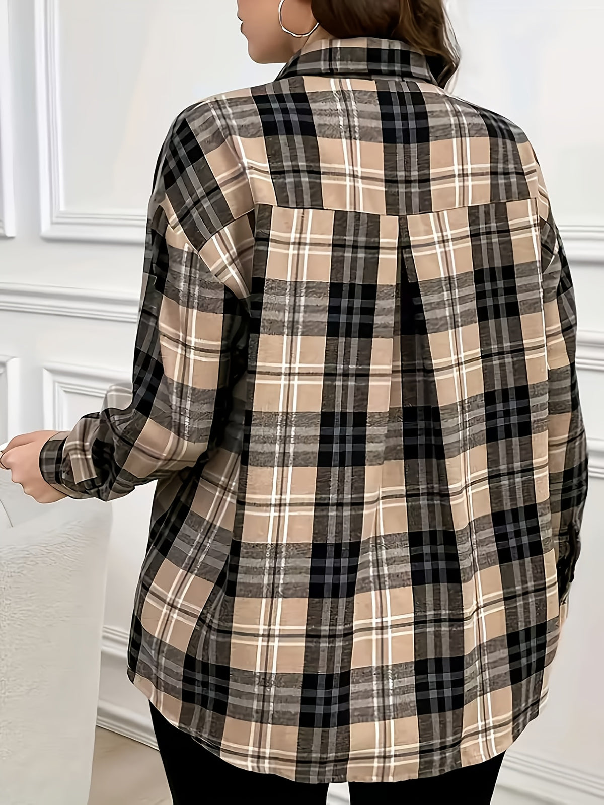 New Women's Plaid Pattern Button-Front Patch Pocket Casual Long-Sleeve Shirt - Classic Versatile Casual Comfortable Four-Season Elegant Shirt - Khaki