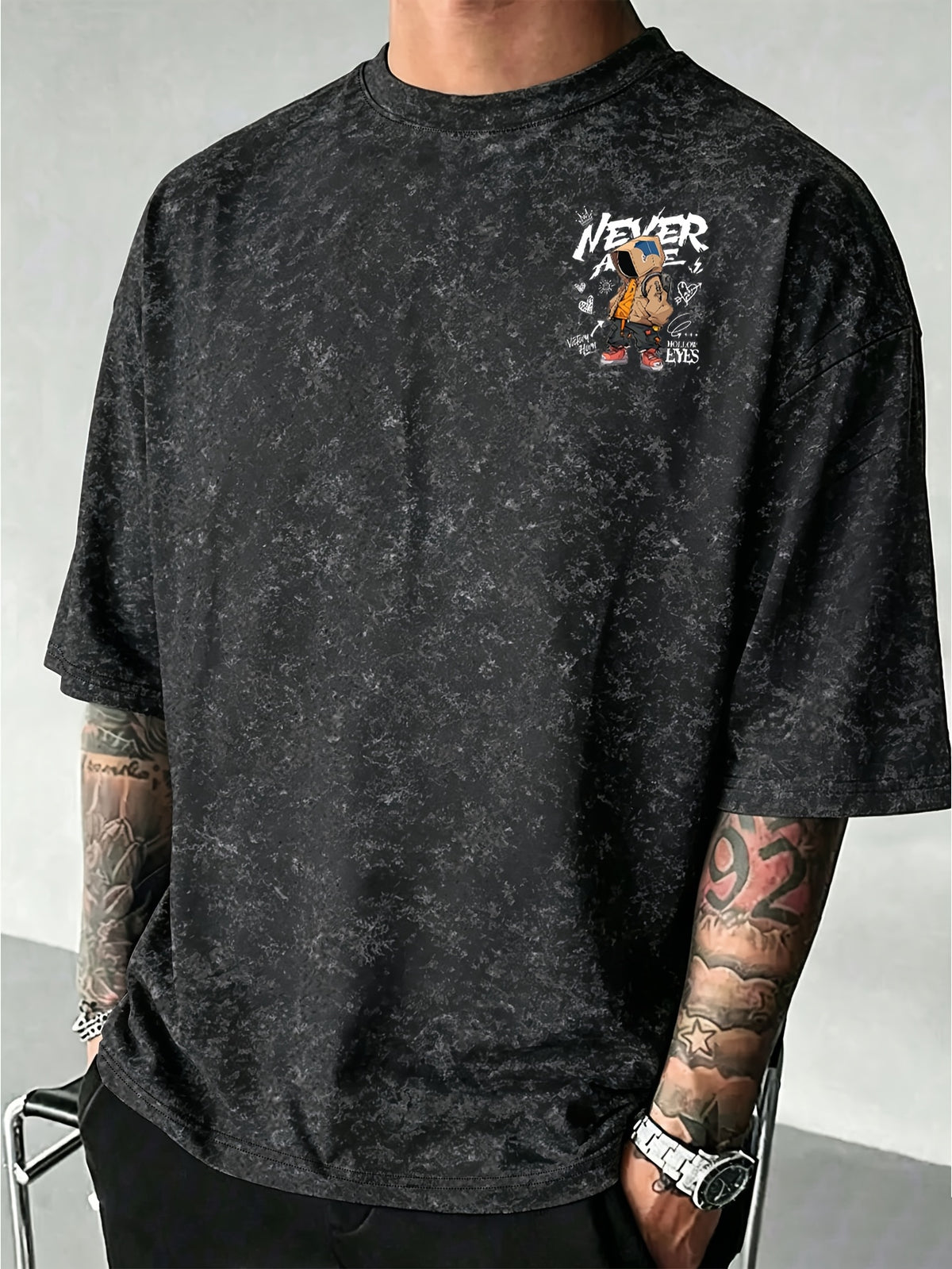 Men's Summer Round Neck Short Sleeve T-Shirt, Comfortable and Breathable Fabric, Vintage Graphic Print, Simple Printed Pattern Design, Suitable for Summer Casual and Sports Wear - Black