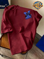 Warner Bros. Official Premium Blue Joker Klein Blue Throne JOKER Print T-Shirt, American Retro Casual Short Sleeve, Men'S Casual Comfortable Multi-Functional Loose Summer Short Sleeve T-Shirt, Suitable for Outdoor Wear, Gym - Burgundy