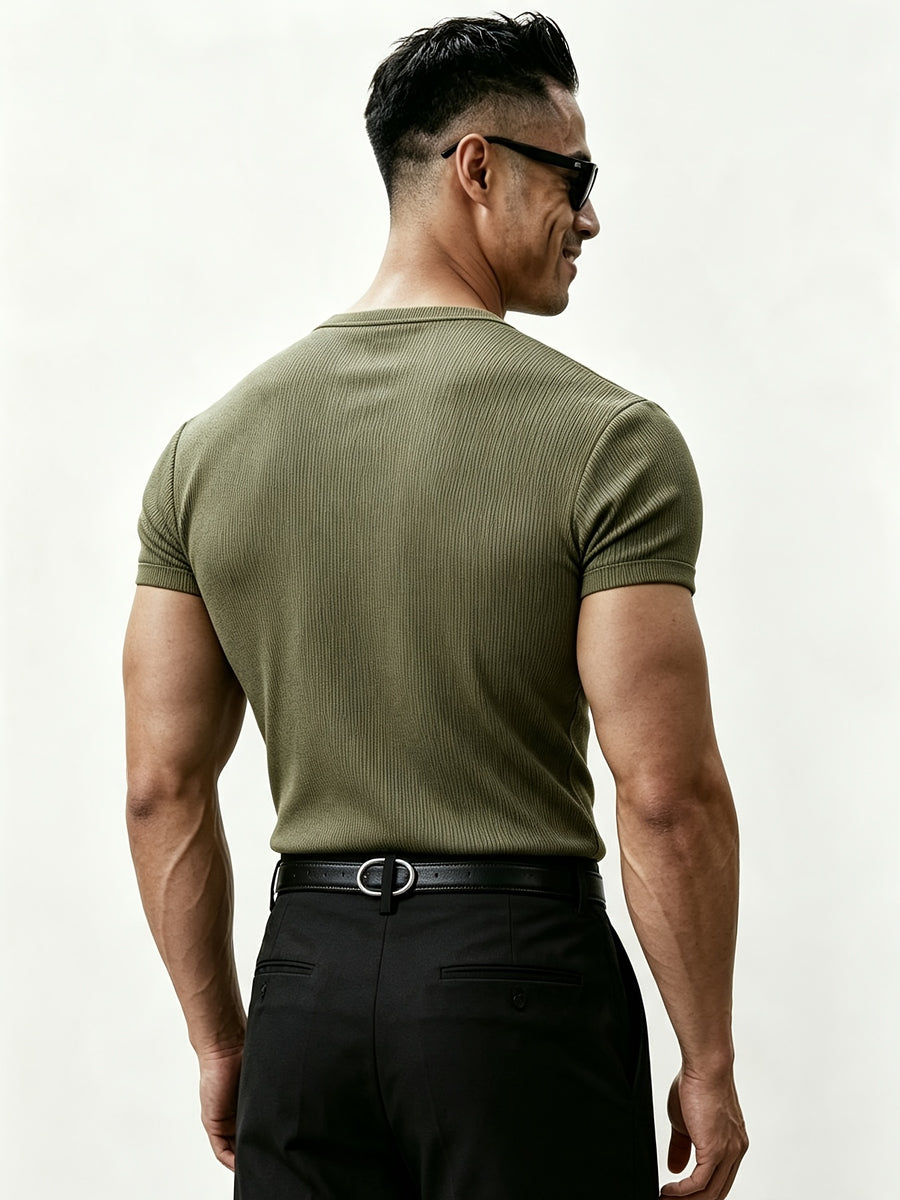 Italian-inspired Light Luxury Men's Textured Henley Collar Ribbed Short-sleeve T-shirt. Three-dimensional Tailoring Reshapes the Inverted Triangle Silhouette. Features Skin-friendly, Highly Elastic, and Breathable Fabric. Suitable for Multiple - Military Green