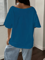 Women's Off-Shoulder Short Sleeve T-Shirt - Breathable Stretch Fabric Oversized Loose Fit Top with Off-Shoulder Neckline & Lettering Print, Soft Suitable for Spring Summer Beachwear, Casual Blouse for Layering - Sea Blue