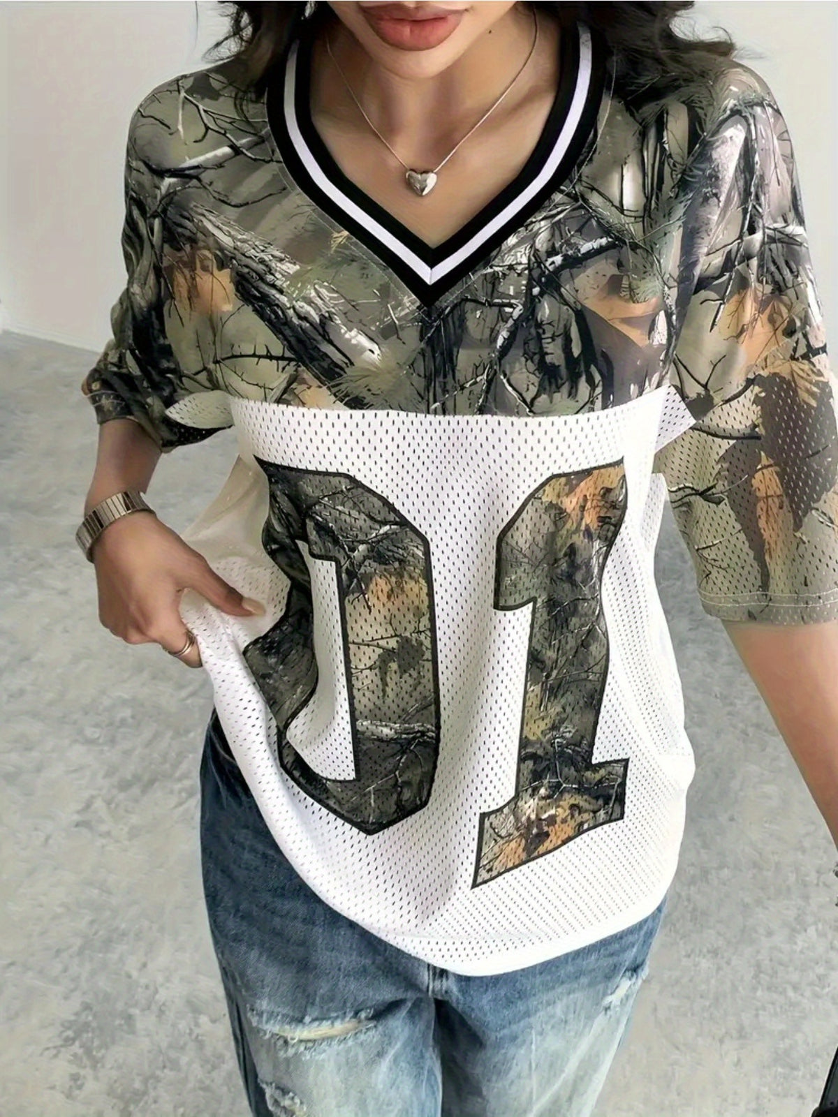 European And American Women'S Digital V-Neck Personalized Design Printed Sports T-Shirt Top - Mixed colors