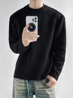 A Men's Fashionable, Trendy, Casual, Simple, and Versatile Crew-neck Long-sleeve T-shirt. Features a Loose Fit, Comfortable Micro-stretch Fabric, and a -blend Material. Suitable for Daily Casual and Commuter Wear - Black