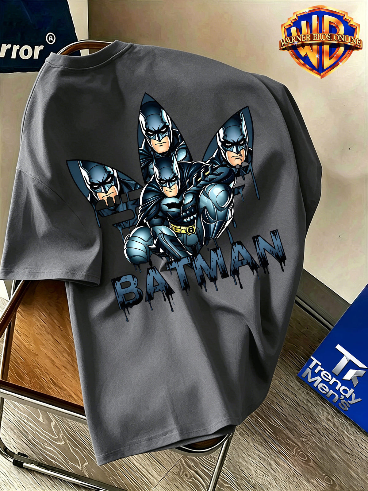 Warner Bros. Authentic Unisex 100% Short-Sleeve T-Shirt, American Street Party Illustration Short Sleeve, Hero-Themed Double Print, Exquisite Chest Graphic with Multi-Character Combination on the Back, Graffiti Drip Ink Lettering Details, Cool-Toned - Dark Gray
