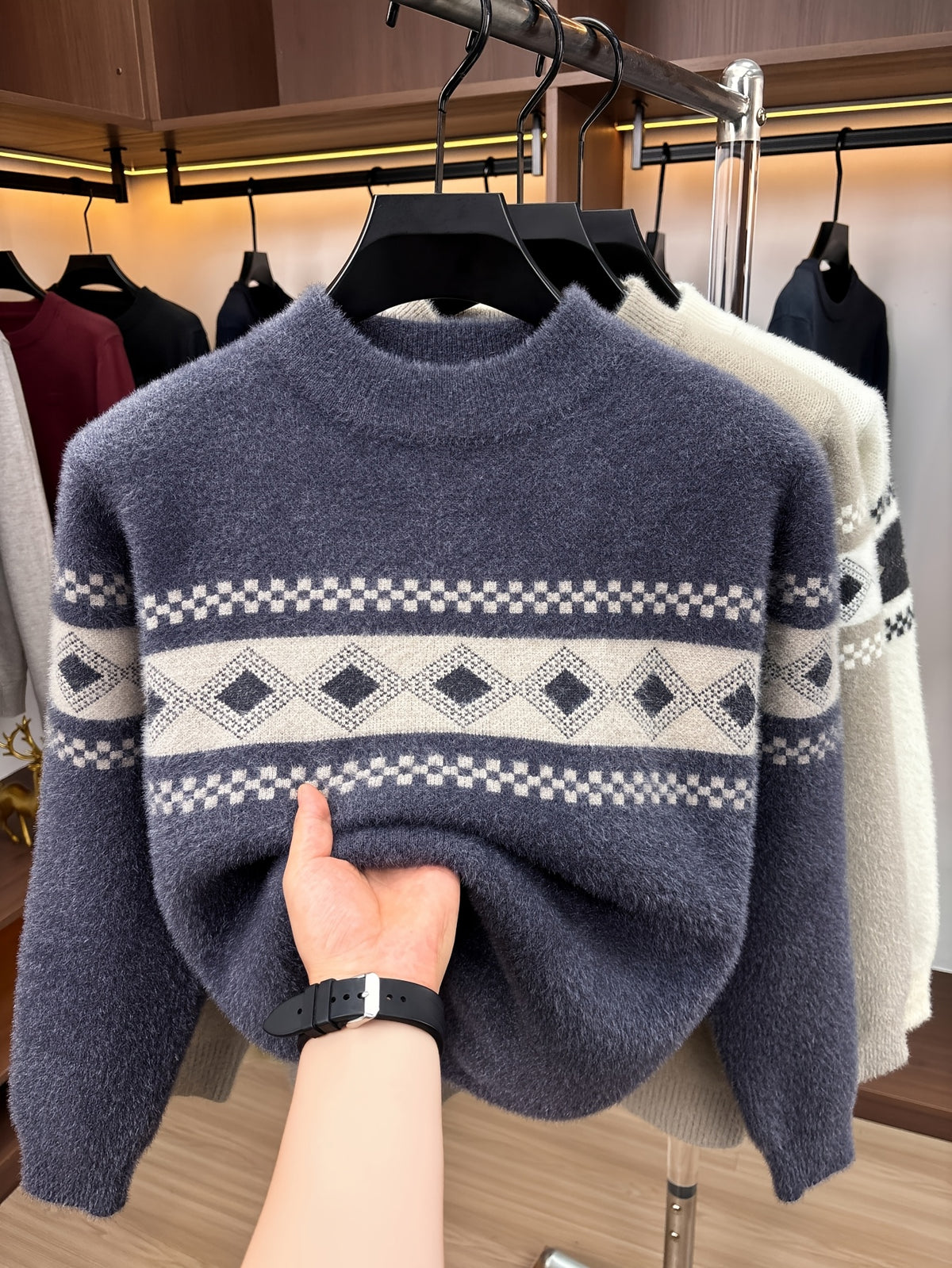 Minimalist Urban Crewneck Sweater for Portable Daily Commuting - Blue Grey