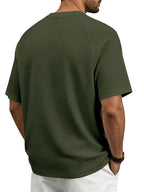 Men's Fashion Waffle Knit Raglan Sleeve V-Neck Short Sleeve Shirt, Men's V-Neck Short Sleeve T-Shirt, Chest Badge with Contrast Color Label, Stylish and Aesthetic - Olive Green