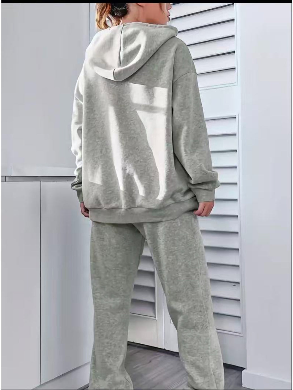Autumn And Winter ECG Heart Pattern Printed Women'S European And American Fashion Fleece Hooded Sweatshirt Set for ' Casual Wear - Light Grey