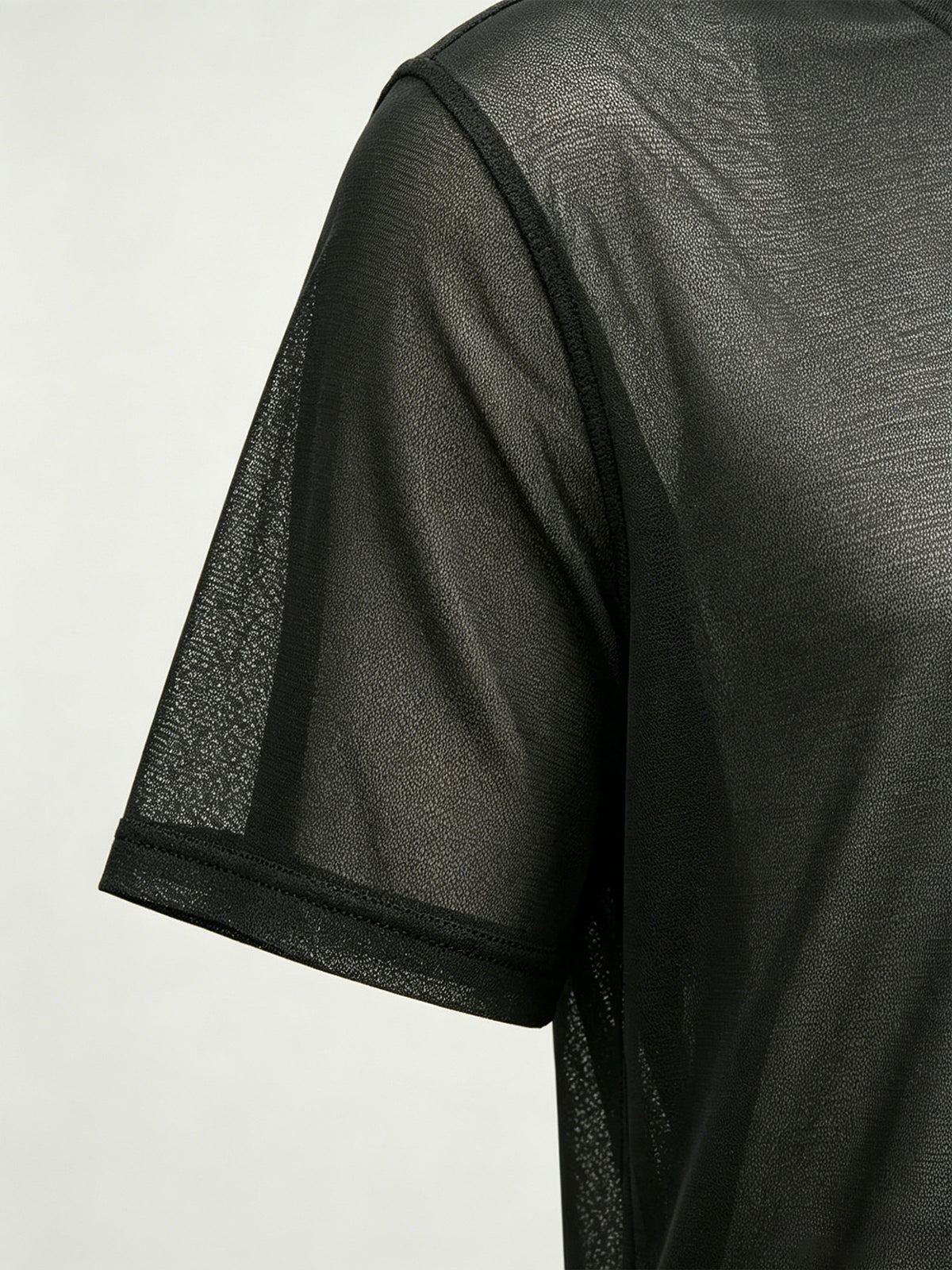Men's Geometric Triangle Small Logo Mesh Short Sleeve Cooling Quick-Dry Loose Fit Crew Neck Sports T-Shirt - Black