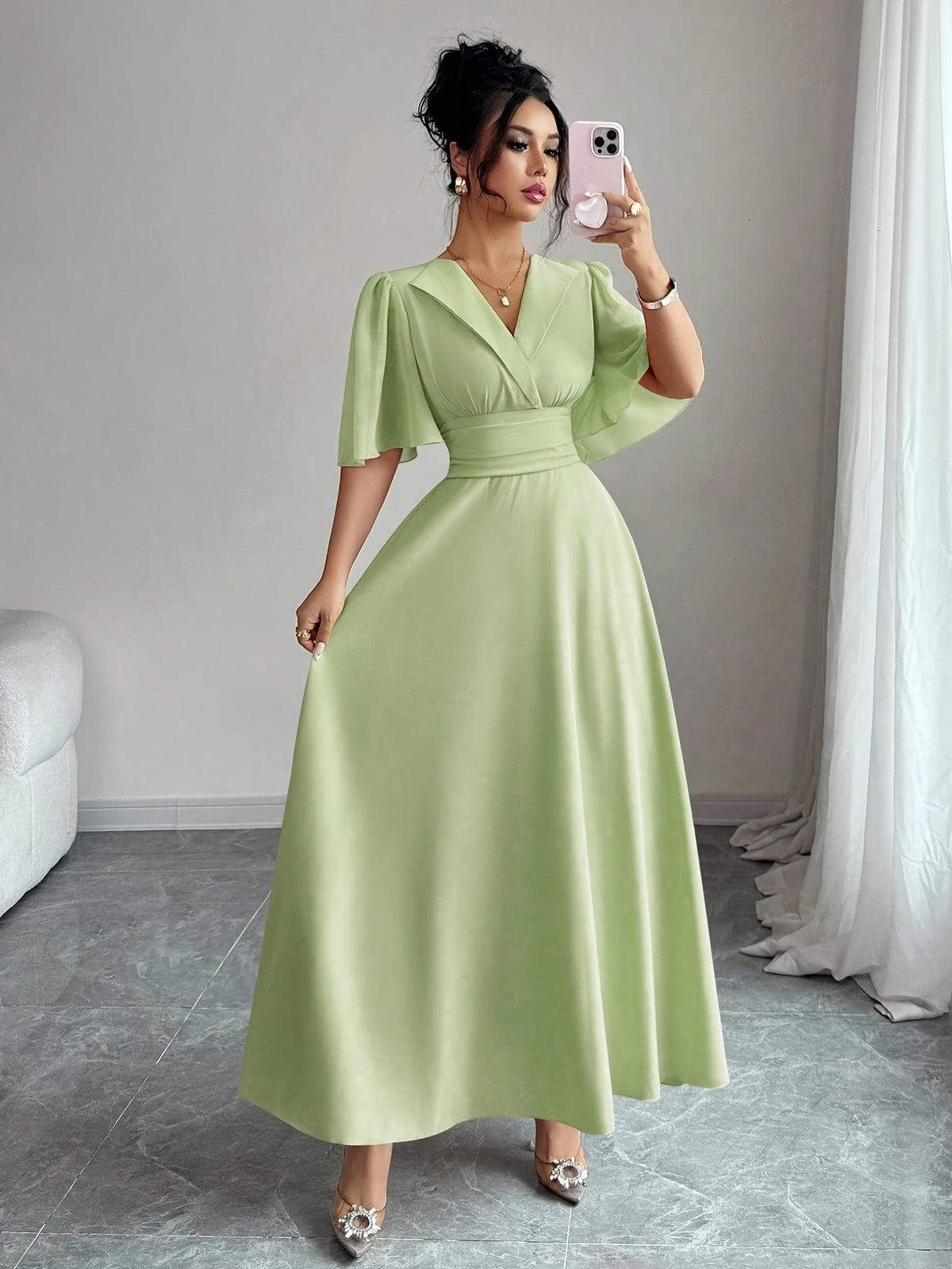 Women's Solid Color Elegant Dress, New Summer V-Neck A-Line Flowing Dress for Casual to Formal Wear, Machine Washable - Green
