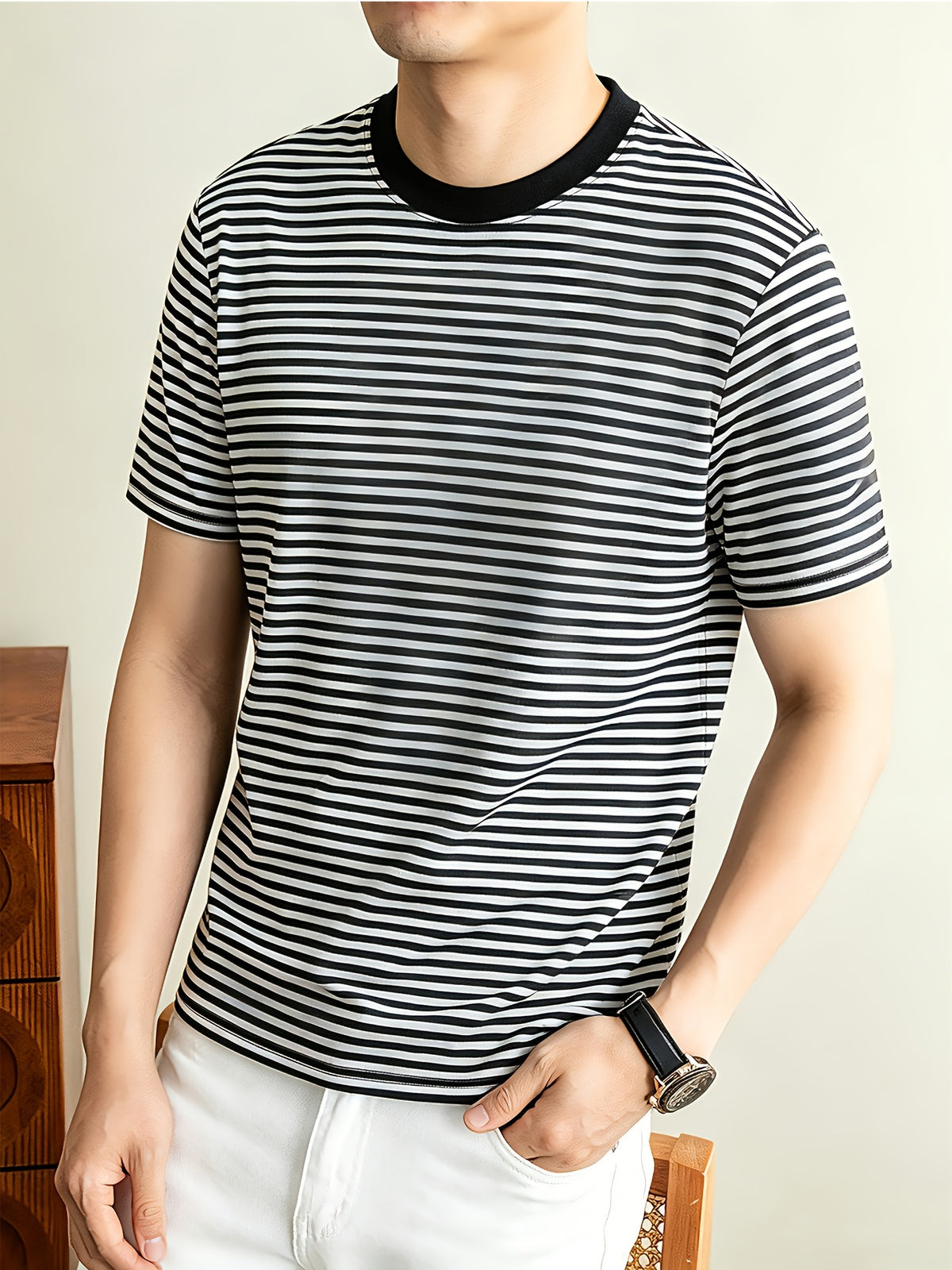 Classic Striped Durable Round Neck T-Shirt, Casual And Versatile, Slimming Top - Black And White Stripes