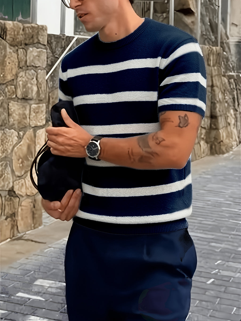 New Summer Fashion Trend: Stylish, Versatile, and Comfortable Men's Knitted Pullover. Casual Business Style Striped Contrast Color Crew Neck Men's Knitted Short Sleeve. Suitable for Work, School, Vacation, and Commuting Outfits - Navy Color