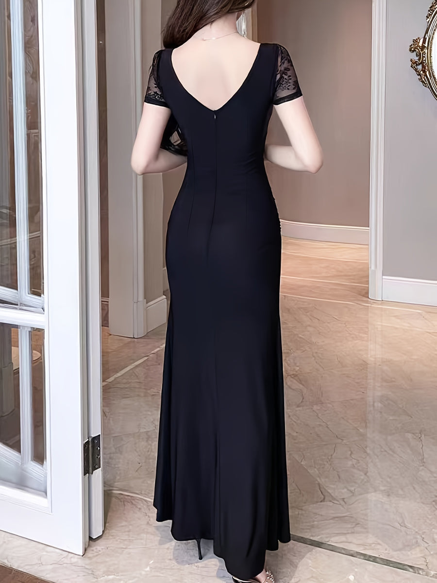 New Women's Sexy Lace Spliced Plunging Neckline Dress, Bodycon Split Evening Gown with a High-End Feel, Temperamental Hip-Hugging Design for Foot Relax Spa, Nightclub, and KTV Long Dress - Black