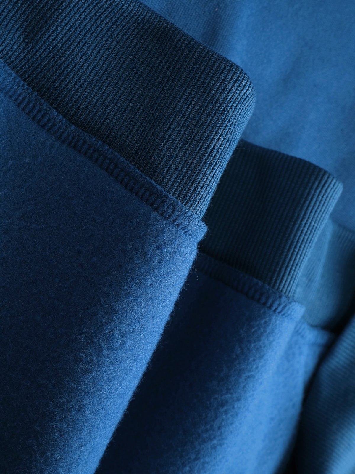 Men's Fashion Hoodie, Loose Fit Casual Top with "Bear" Letter Print, Long Sleeve Sweatshirt with Kangaroo Pocket, Casual Polyester Knit Fabric, Machine Washable, Suitable for Outdoor Casual Wear - Peacock Blue