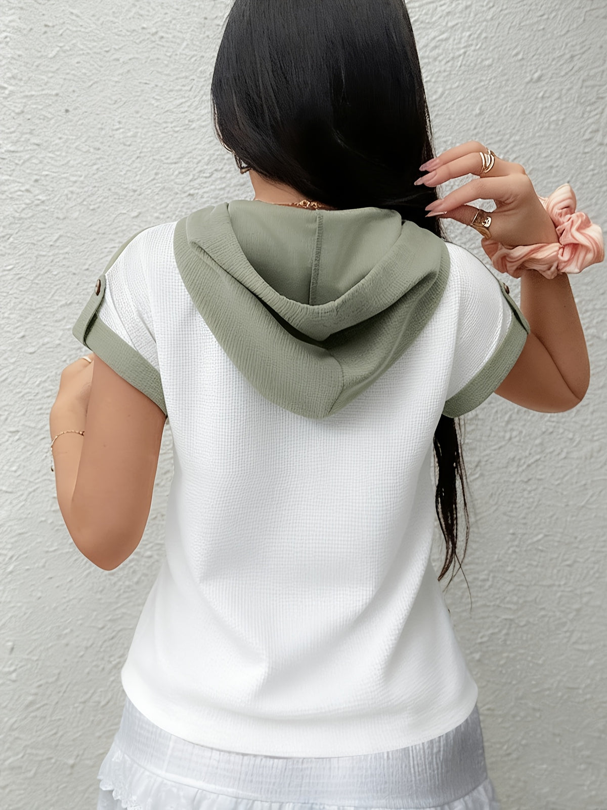 2026 New Women's Hoodie with Waffle Fabric Patchwork, Short Sleeves, Decorative Buttons, and Hood - White+Green