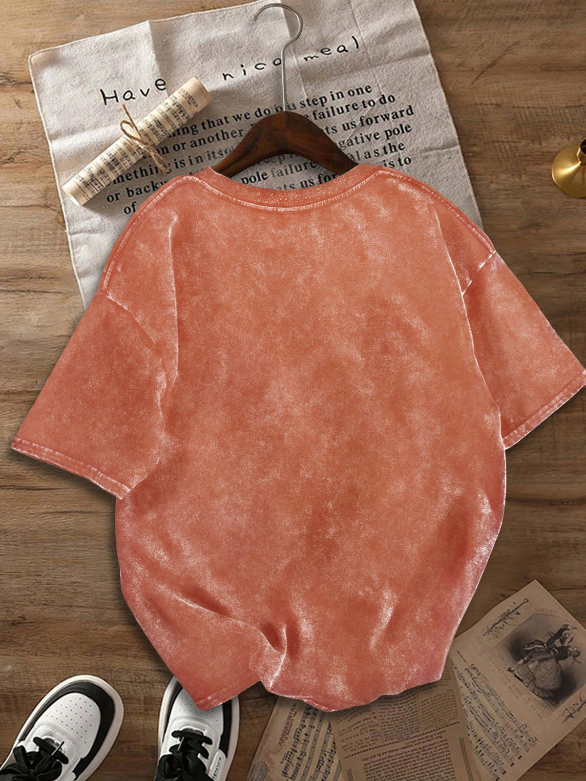 Women's Retro-style Drop-shoulder Loose-fitting Solid Color Pure Washed T-shirt, Fashionable and Casual Short-sleeved Top, Suitable for Everyday Casual Wear, Street Style. - Papaya Orange