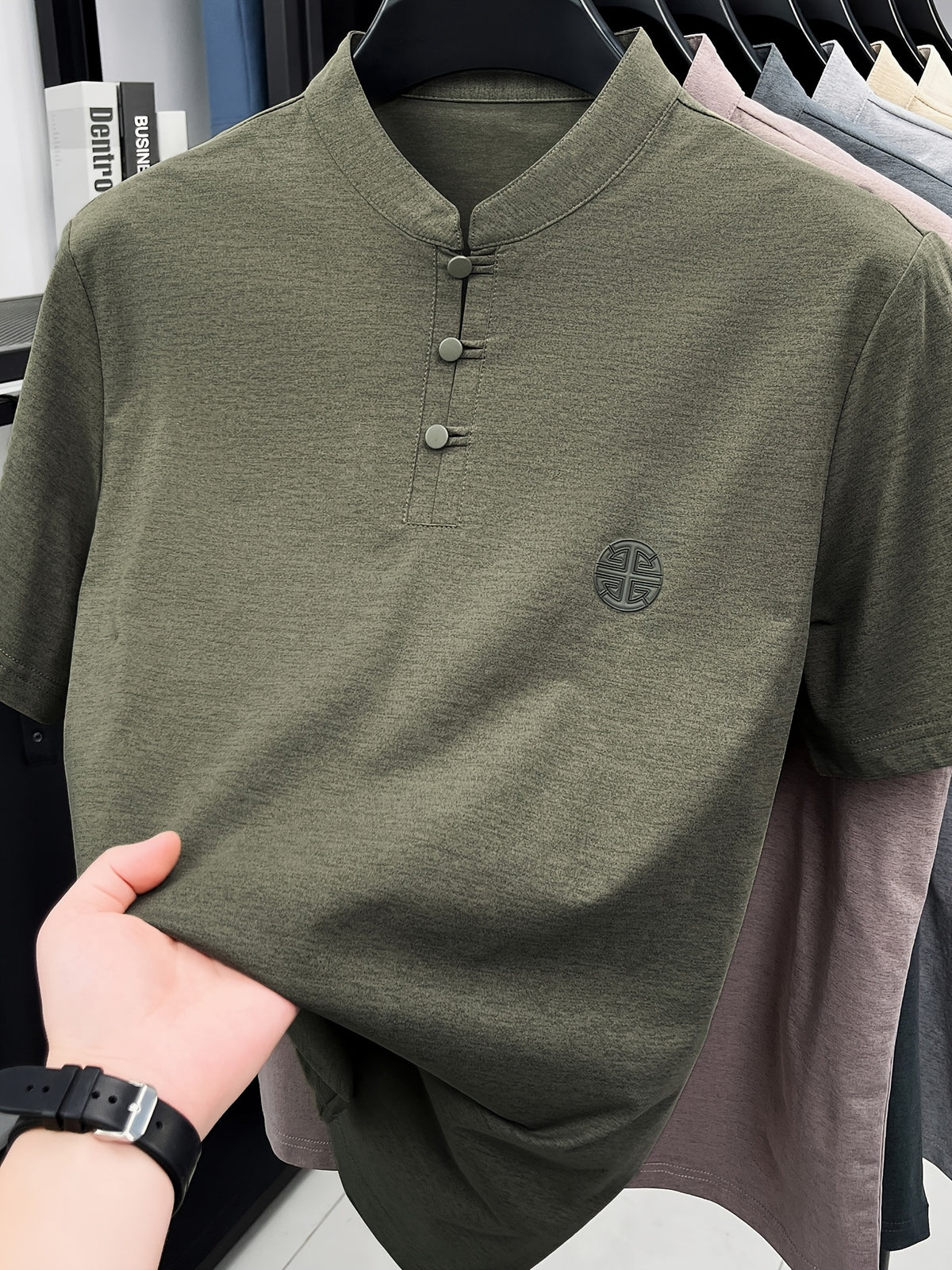 New Summer Chinese Hero Ancient Style Three-Button Access Control Short-Sleeve Men's T-Shirt, Stylish Casual Novelty Men's Top, Refreshing Quick-Drying, Durable and Skin-Friendly Apparel JC8912 - Olive Green