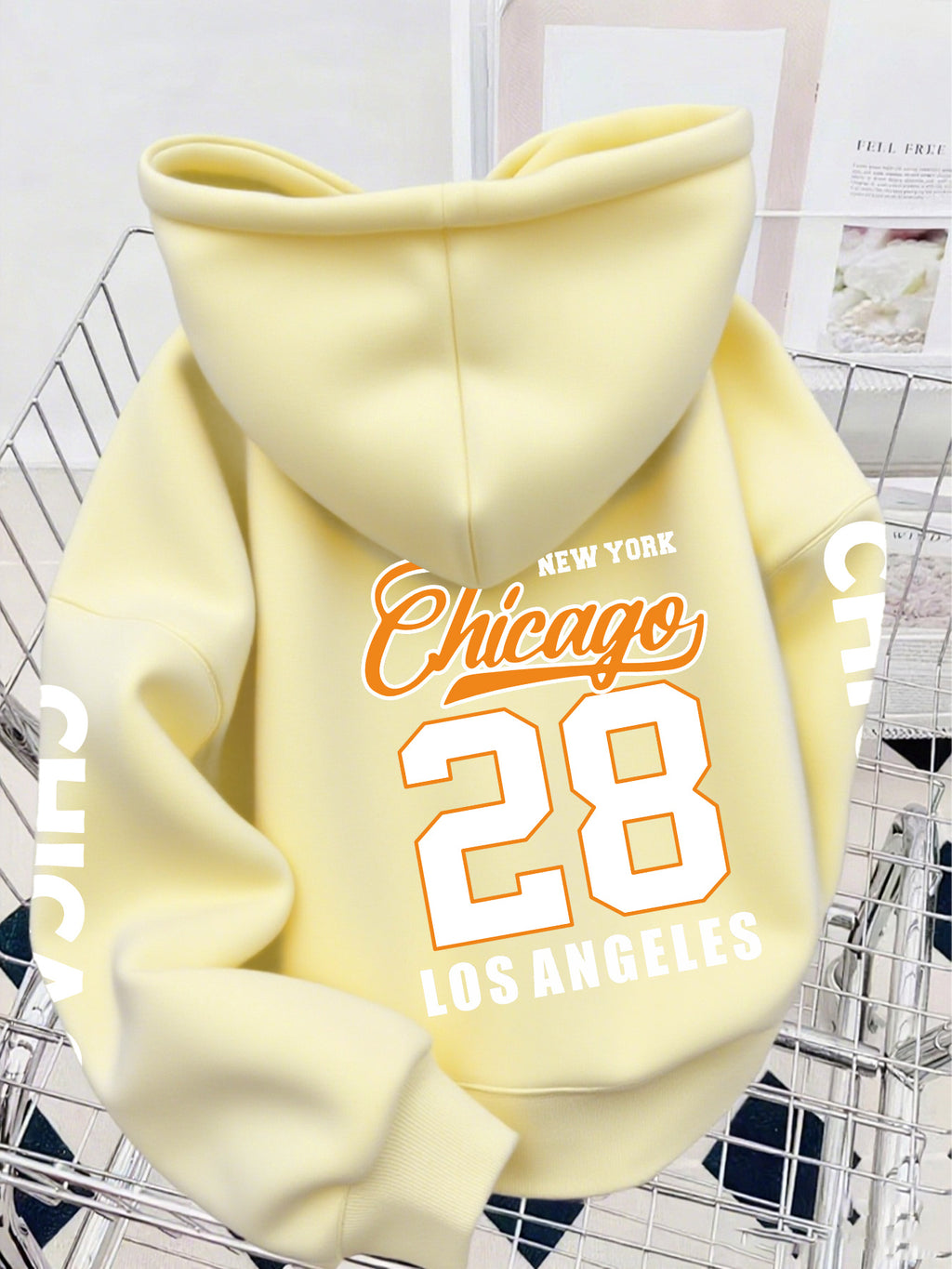 Chicago Back Print + Arm Graphic Design Men's Hooded Sweatshirt for Autumn/Winter, Casual Trendy Street Style Comfortable Fabric - Apricot