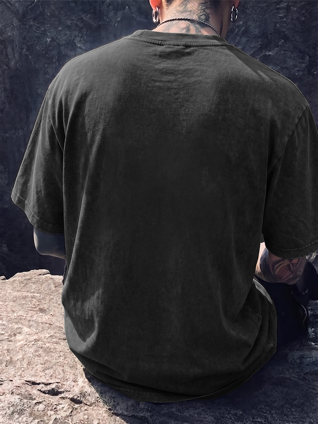 Short-sleeve T-shirt, Half-sleeve Top with a Small Joyful Face and Simple Circular Logo Print on the Chest, Trendy Print Available in 12 Colors for  Mix-and-match. Made of Pure Cotton with a Washed and Distressed Effect, Featuring a Loose Fit. - Black