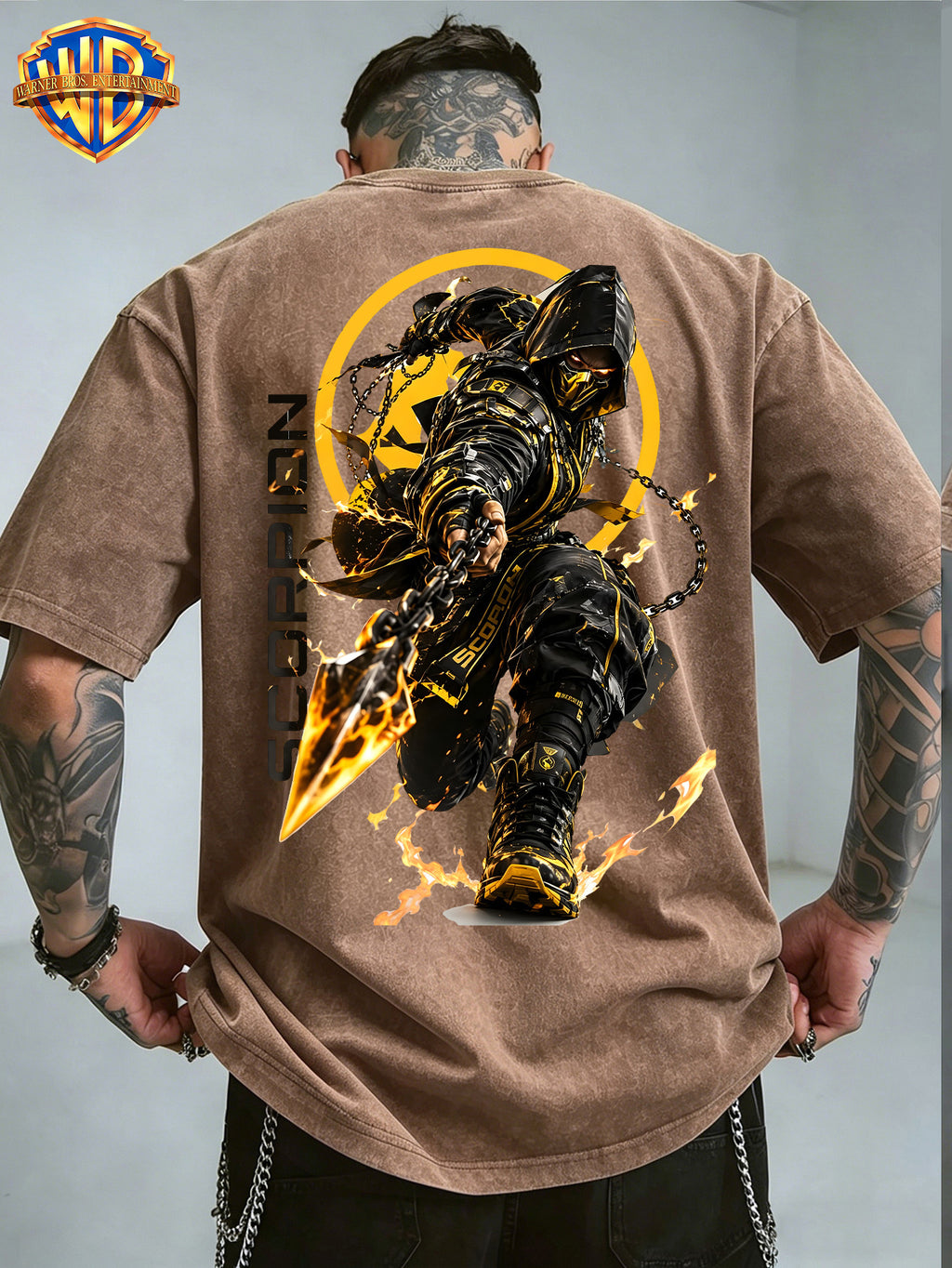 Warner Bros. Official - Mortal Kombat NetherRealm Empire Yellow and Black Ninja Scorpion Print, American Vintage Washed Distressed T-Shirt, Suitable for Daily Commuting and Outdoor Wear, Machine Washable, Unisex - Coffee Brown