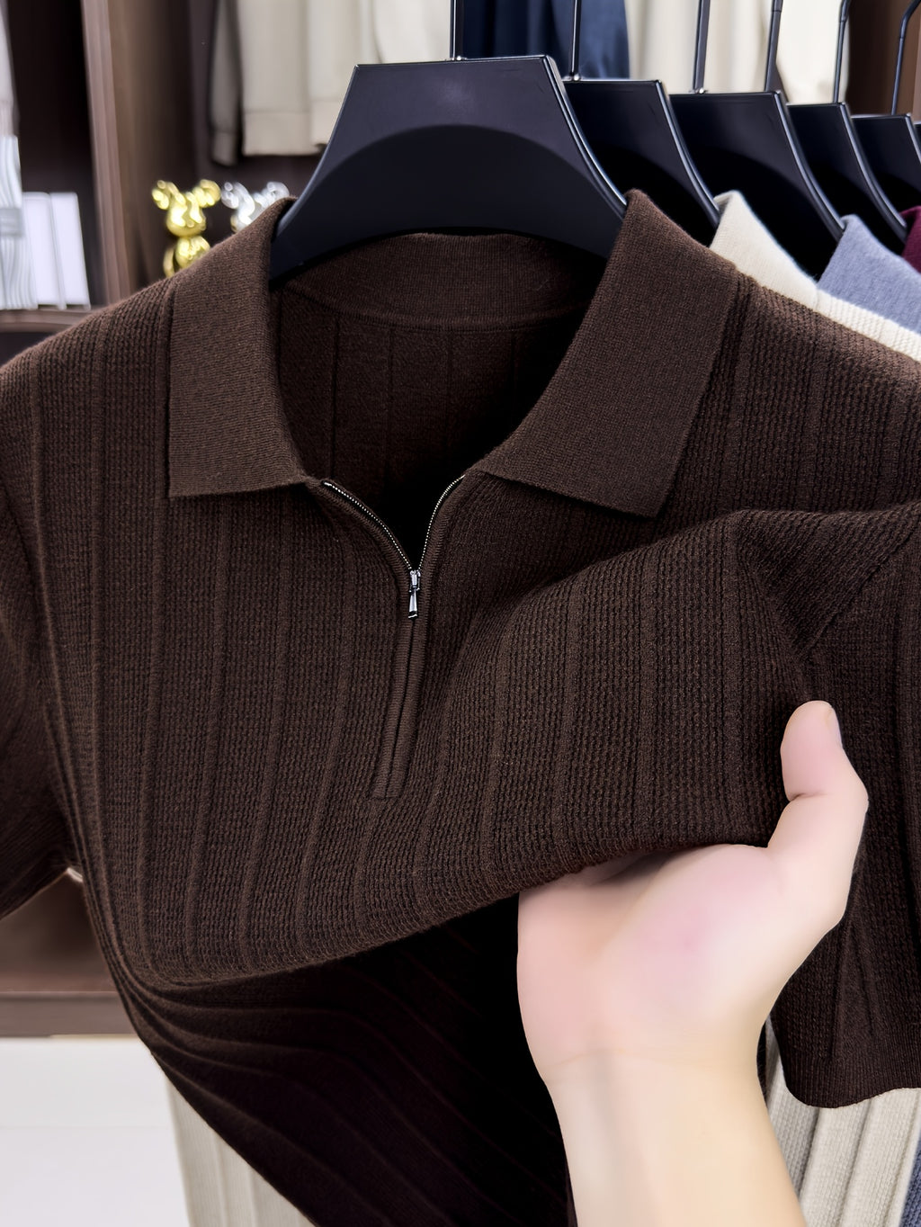 New Spring/Autumn Vertical Stripe Knit Polo Shirt for Men, Half-Zip Lapel Short Sleeve Light Luxury Stretch Casual Base Layer Top, Suitable for Daily Work Wear - Coffee Color