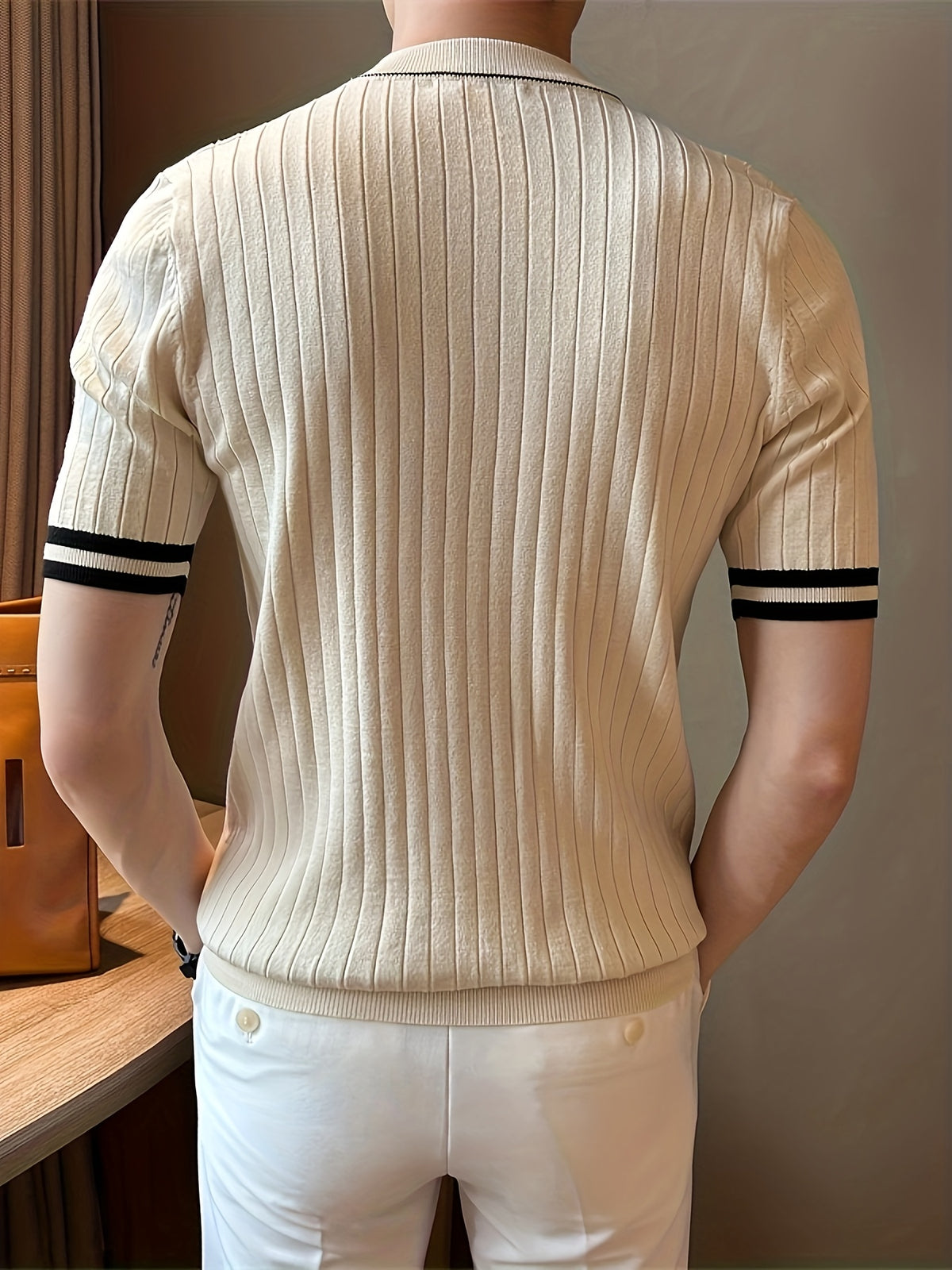 Short-Sleeved Breathable High-Quality Black Knitted Color-Blocked Fitted Men'S Top with a Round Neck And Elasticity - Apricot