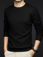 Men's Basic Crewneck Knit Sweater, a Versatile Collar Style That Never Goes Wrong in Business-casual Settings. It Doesn't Cling to the Body or Look Bulky, and Maintains a Neat Fit Even After Long Hours of Commuting Wear - Black