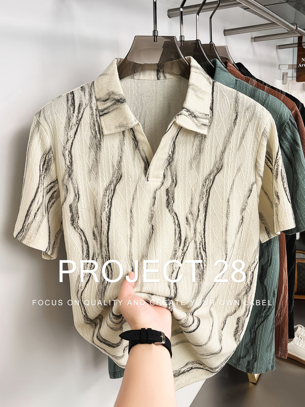 High-Quality Light Luxury Style Lazy Old Money Style Men'S Short Sleeve Seagull Collar Pullover Knit POLO Shirt Fashion Casual Suitable for Outdoor Sports Golf Base Layer Top Diamond Jacquard Textured Fabric Ink Wash Striped Craft Easy Commuter Ligh - Off-white