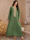 Middle Eastern V-neck Embroidered Elegant and Fashionable Over-the-knee Women's Dress, Loose Casual Style Long Sleeve Maxi Dress - Green