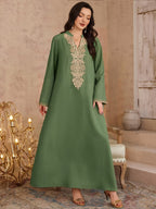 Middle Eastern V-neck Embroidered Elegant and Fashionable Over-the-knee Women's Dress, Loose Casual Style Long Sleeve Maxi Dress - Green