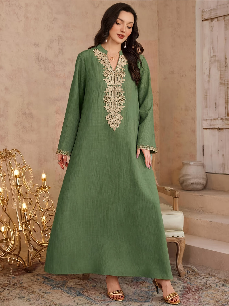 Middle Eastern V-neck Embroidered Elegant and Fashionable Over-the-knee Women's Dress, Loose Casual Style Long Sleeve Maxi Dress - Green