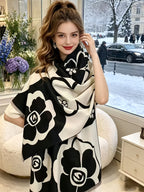 Women's Outerwear - Elegant Camellia Jacquard Shawl Coat for Women, Thickened Warm Large Scarf for Autumn/Winter, Vintage-Style Outerwear - Suitable for Travel, Vacation, Photography, Casual Wear, Office Layering, High-End Women's Autumn/Winter - Black